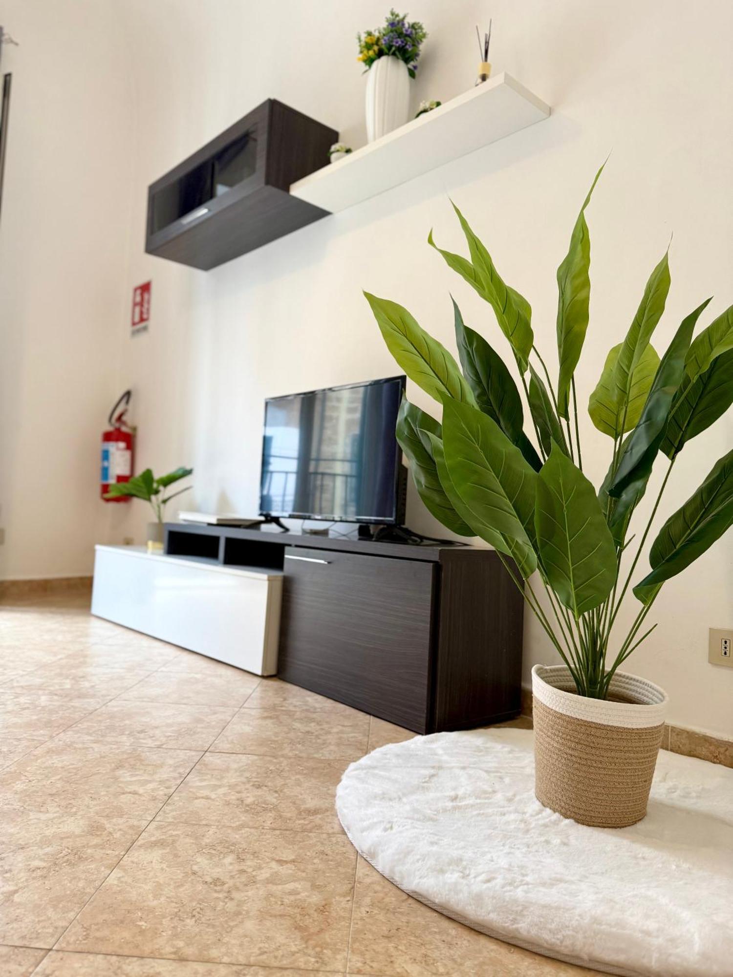 Gigi'S Apartment ปาแลร์โม ภายนอก รูปภาพ
